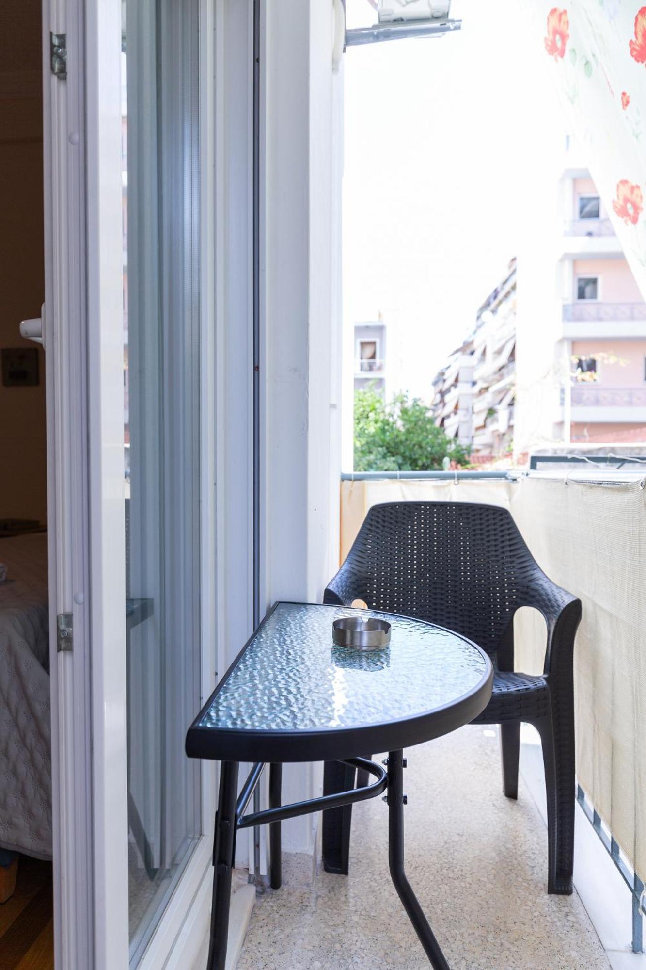 Ferienwohnung Olvios Attiki Metro Athen Exterior foto