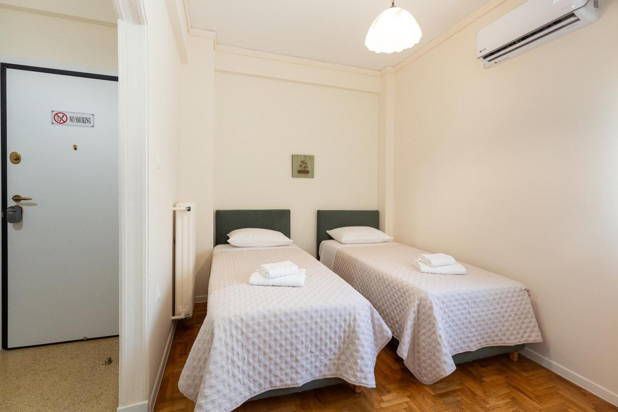 Ferienwohnung Olvios Attiki Metro Athen Exterior foto